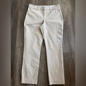 Old Navy Women's Cropped Straight-Leg Pants in Light Beige